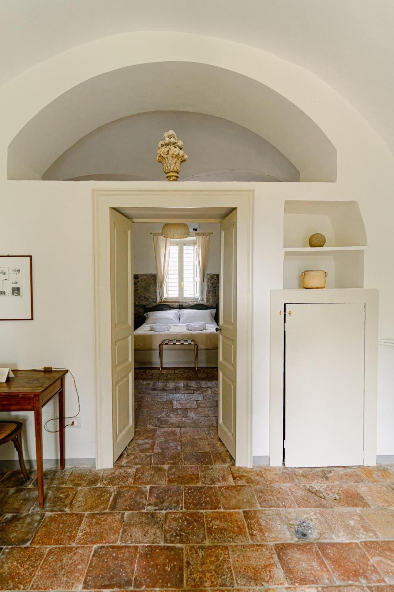 Tenuta Rustica 1519 Roccella Valdemone Buitenkant foto