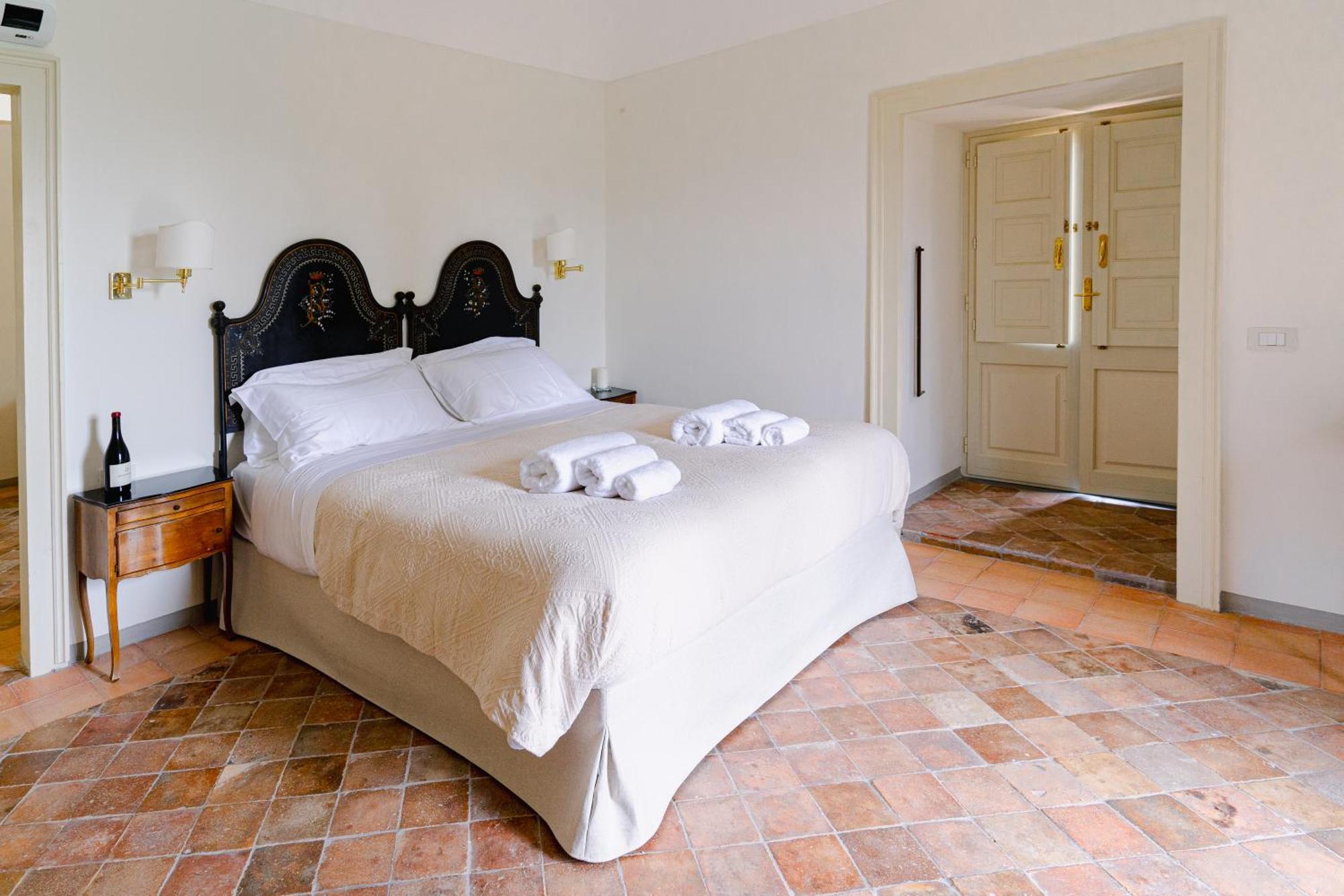 Tenuta Rustica 1519 Roccella Valdemone Kamer foto